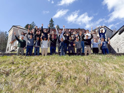 Group photo at the IMPRS-APS annual meeting at Schloss Ringberg (sunny)