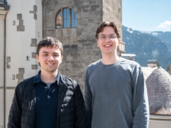 Photo of the new PhD representatives Jakob Schröder and Vincent Weis at Schloss Ringberg